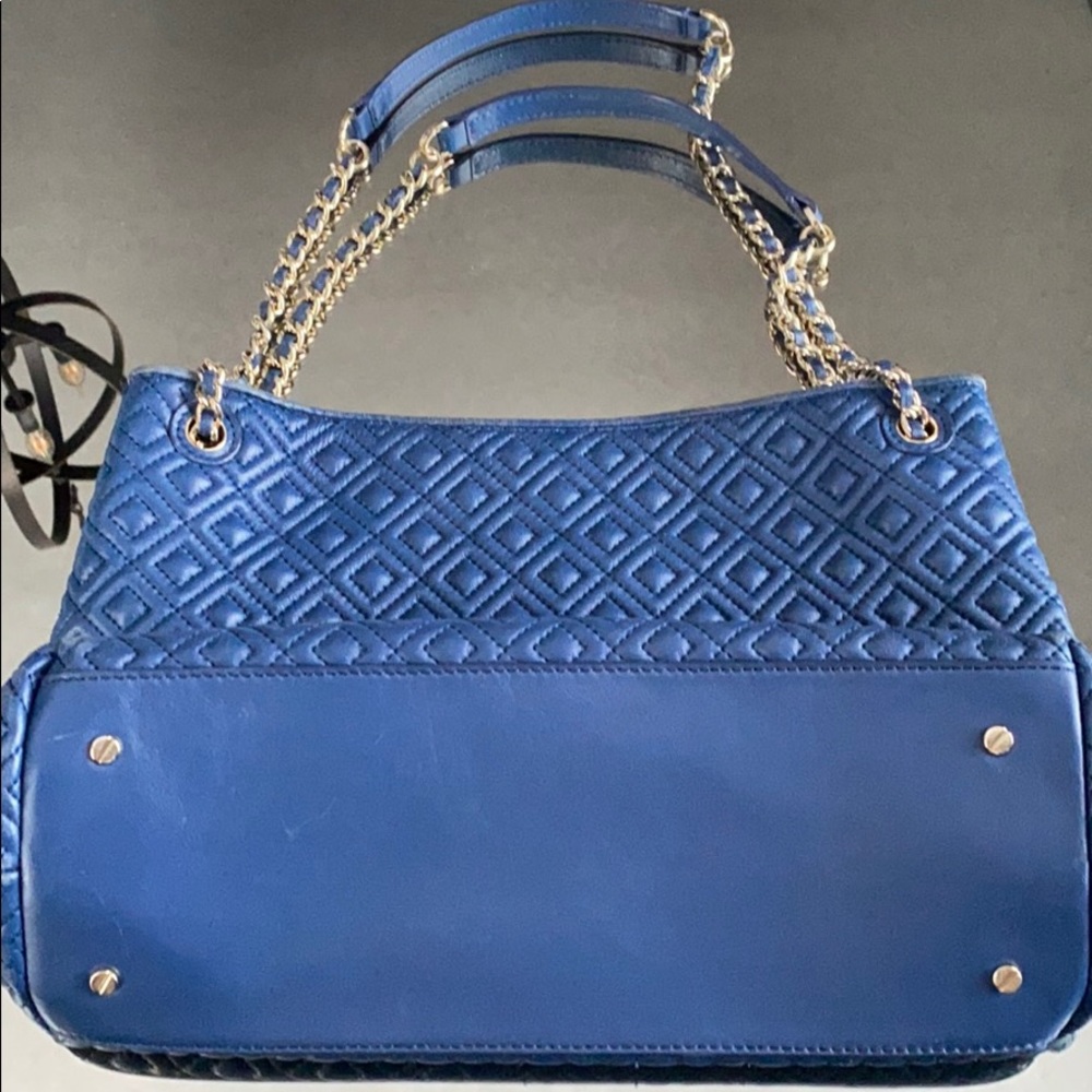 Tory Burch Quilted Diamond Tote - Navy Blue - Picture 2 of 16